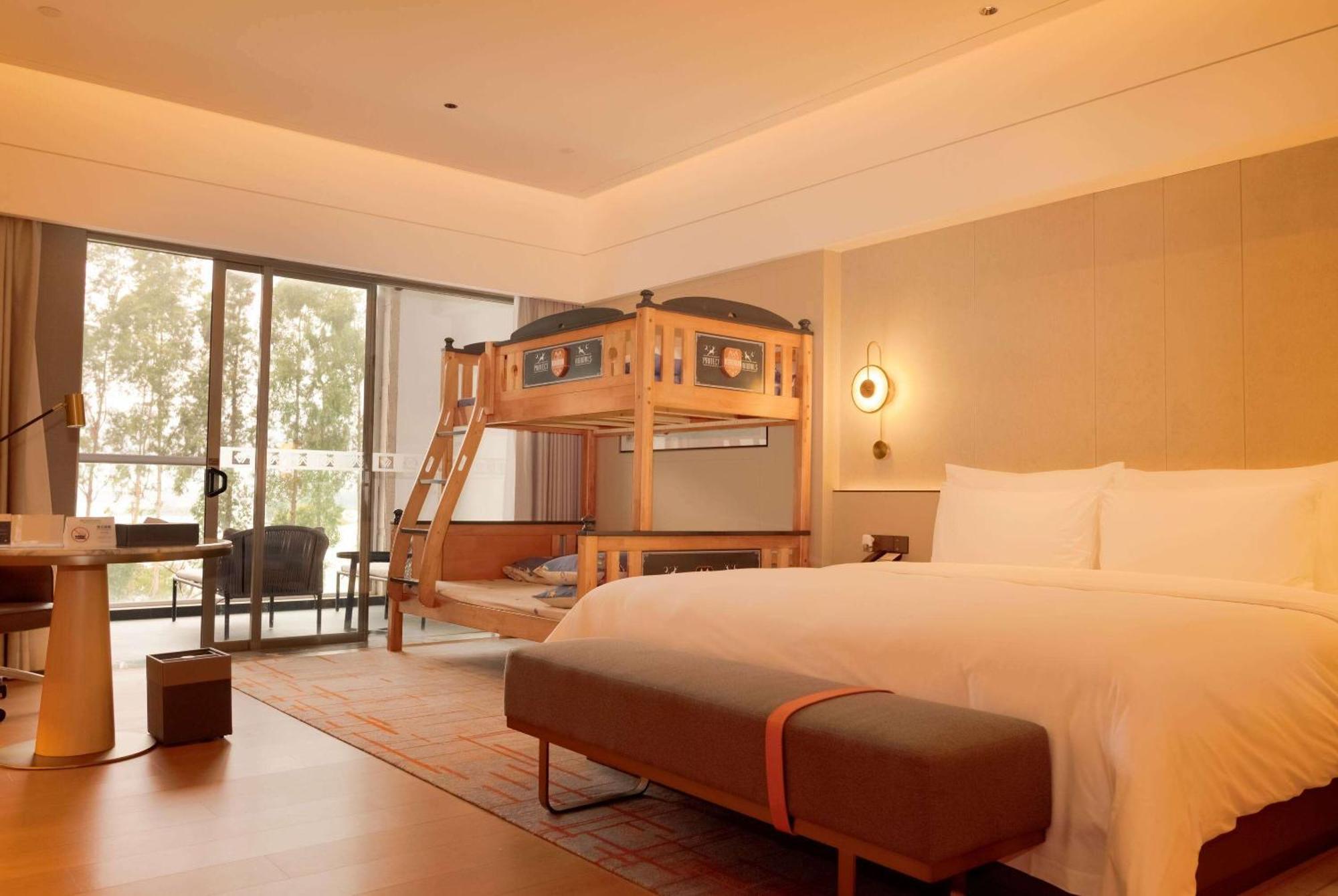 מלון Wyndham Grand Zhaoqing Downtown מראה חיצוני תמונה