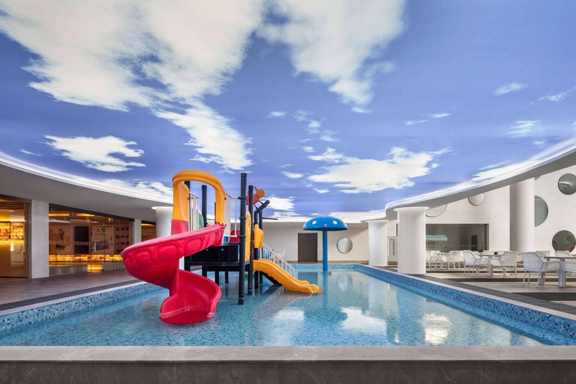מלון Wyndham Grand Zhaoqing Downtown מראה חיצוני תמונה