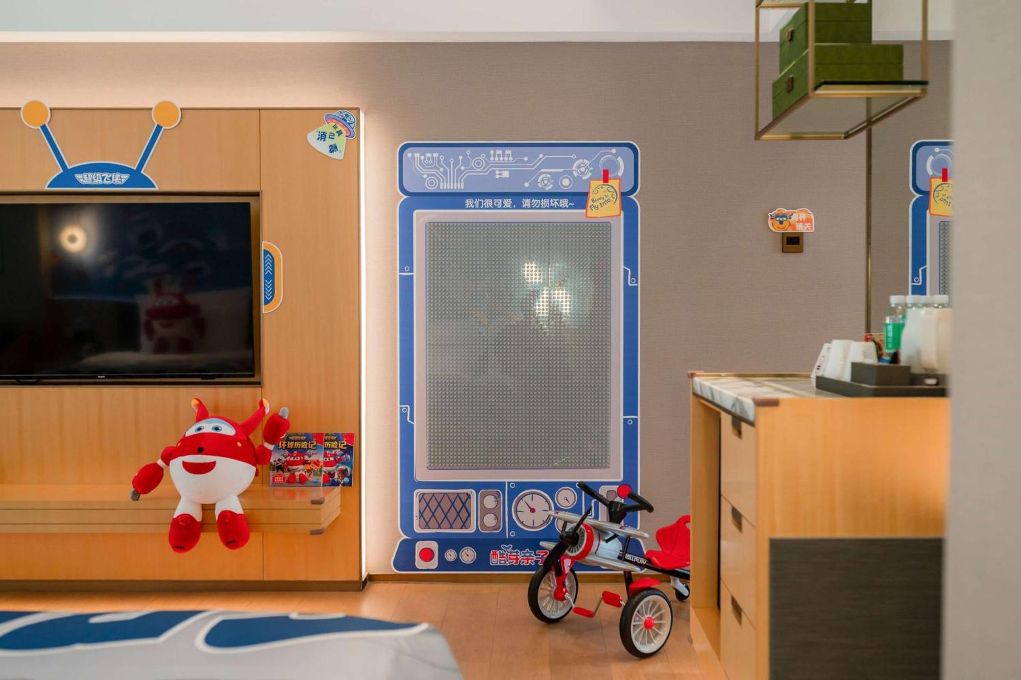 מלון Wyndham Grand Zhaoqing Downtown מראה חיצוני תמונה