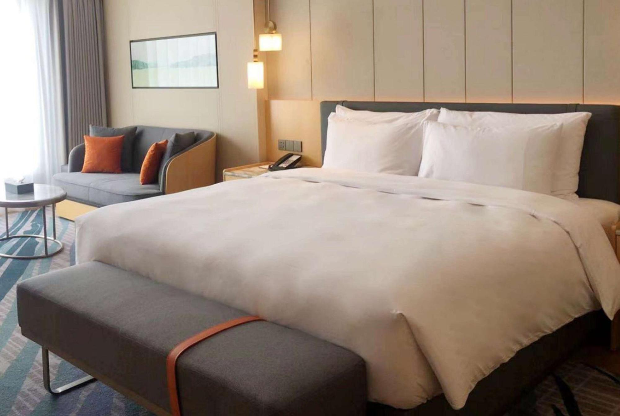 מלון Wyndham Grand Zhaoqing Downtown מראה חיצוני תמונה